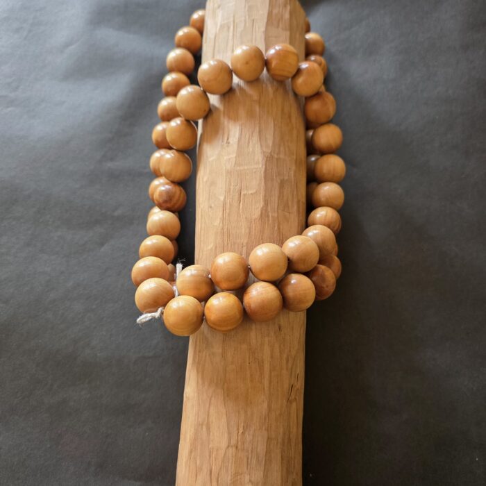 20mm sandalwood beads - Image 3