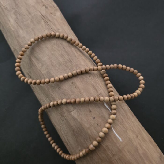 4mm sandalwood chain - Image 4