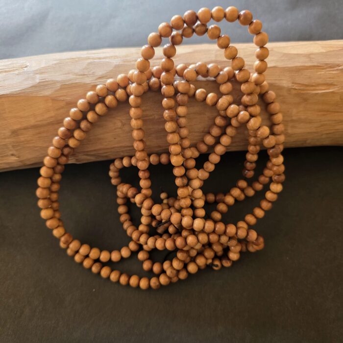 6mm Mysore Sandalwood Jaap Mala - Image 3